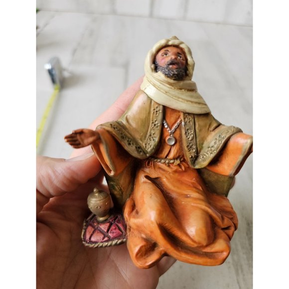 Fontanini 8 Wiseman Nativity village man people - Picture 6 of 8